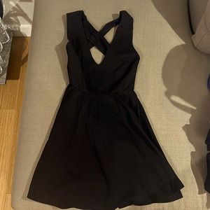 Black dress, open back